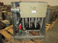 600 Amps, General Electric, AE-1B, manually operated, drawout