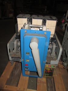 1600 Amps, General Electric, akr- 5a-50, manually operated, drawout