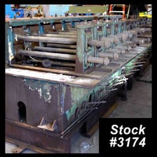 14 Stand, Rafter, 2.5" spindle diameter, 30" roll space, 13" horizontal cntrs, #3174
