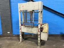 44 Ton, Stenhoj #500994, Hydraulic H-Frame Press, 1997