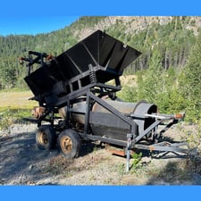 28" dia. x 8' long gold trommel