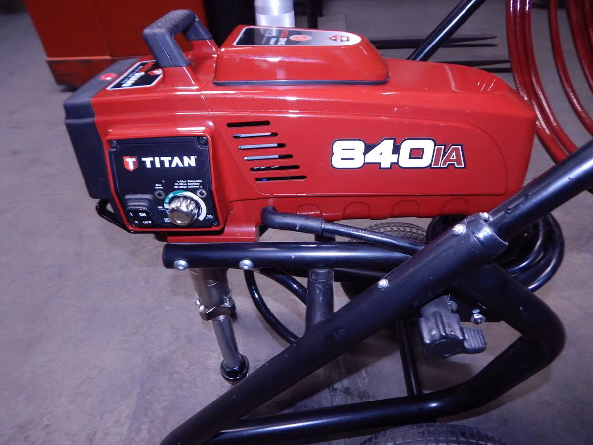 Titan #840 High Rider, Airless Paint Sprayer, IntelliSync, 3300 PSI. Max, 0.85 GPM, 1.5 HP, 120 V.