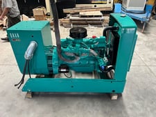 30 KW Onan Propane Generator, 120/208 Volts, 3 Phase, 827 Hrs