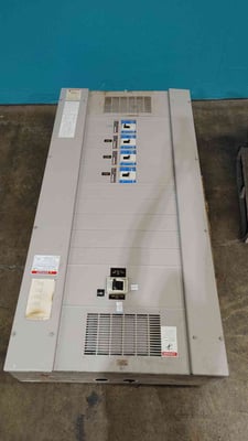 800 Amp. Cutler-Hammer, PRL4B Pow-R-Line, Panelboard, 480 Volts, 3 Phase, w/ 4 400A KD Breakers