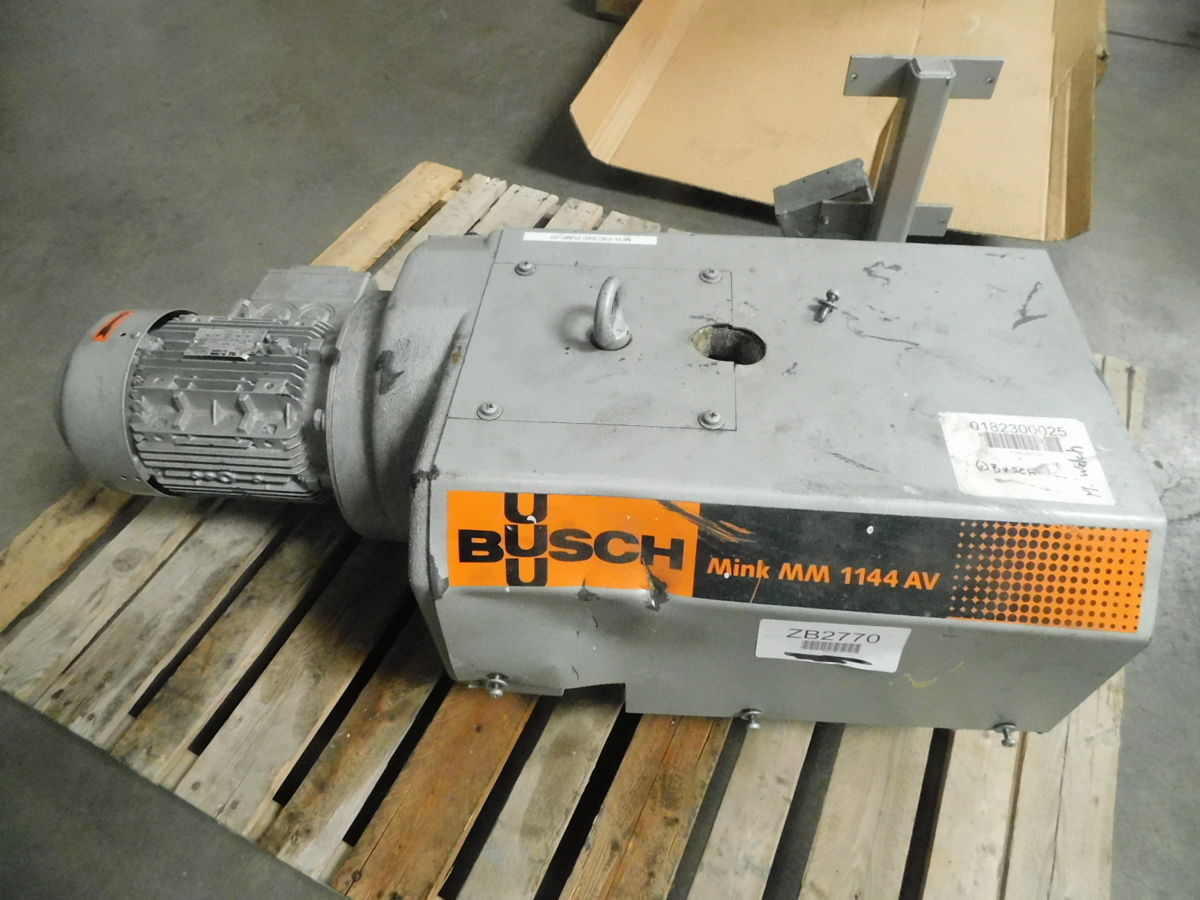 98.9 CFM, Busch #1144, Vacuum Pump, FOR PARTS, 168 m3/h, AS IS