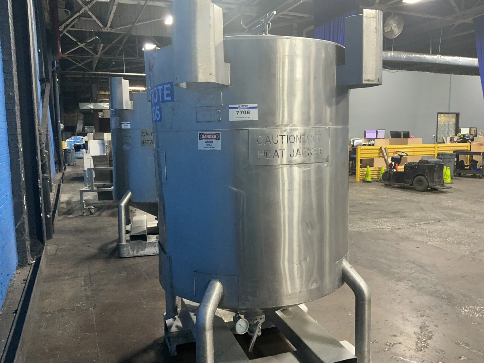 350 gallon JV Northwest, Stainless Steel Soap Heating Tote/IBC Tank, 42 PSI @ 250°F, 2000