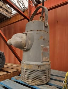 320 GPM @ 30' TDH, Flygt #BS2140, Submersible Pump, 3" discharge, 19 HP, 3495 RPM, 600 Volts, 3PH