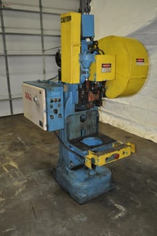 25 Ton, Rousselle #25H, horn press, 4" stroke, 4.25"-15.25" shut height, 2" adj., 14" x 20" bed, 135 SPM, air