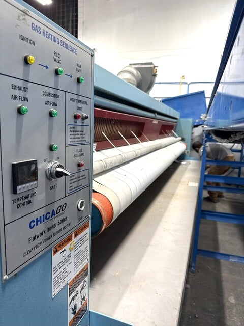 20" x 136" Chicago #GO20-136-F, Natural Gas Heated Ironer, 208 Volt, 3PH, 2008