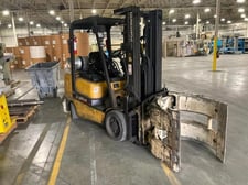6000 lb. Caterpillar #GC30K, Forklift w/ Drum Clamp Attachment, 186" lift height