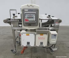 Mettler -Toledo #013-SS, Conveyor Metal Detector, 12" wide conveyor belt, 14" x 4-1/2" aperture, stainless