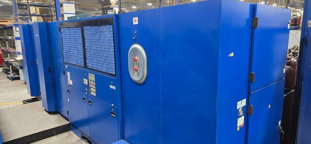 Trumpf #Trumatic-L3030, CO2 laser cutter, 4000 watts, 5' x 10' pallet changer, 45207 laser hours, 2006