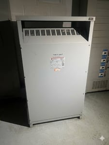 225 KVA 480 Primary, 208Y/120 Secondary, Cutler-Hammer #V48M28T22L, Transformer, 3 Phase