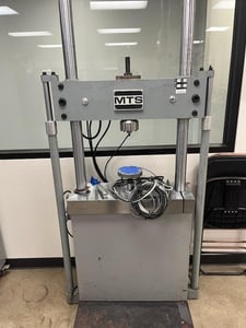 2.5 KIP (10kN) MTS #312.21, fatigue load frame, 2 columns, 20.75" btwn columns, 27.5" x 10" table