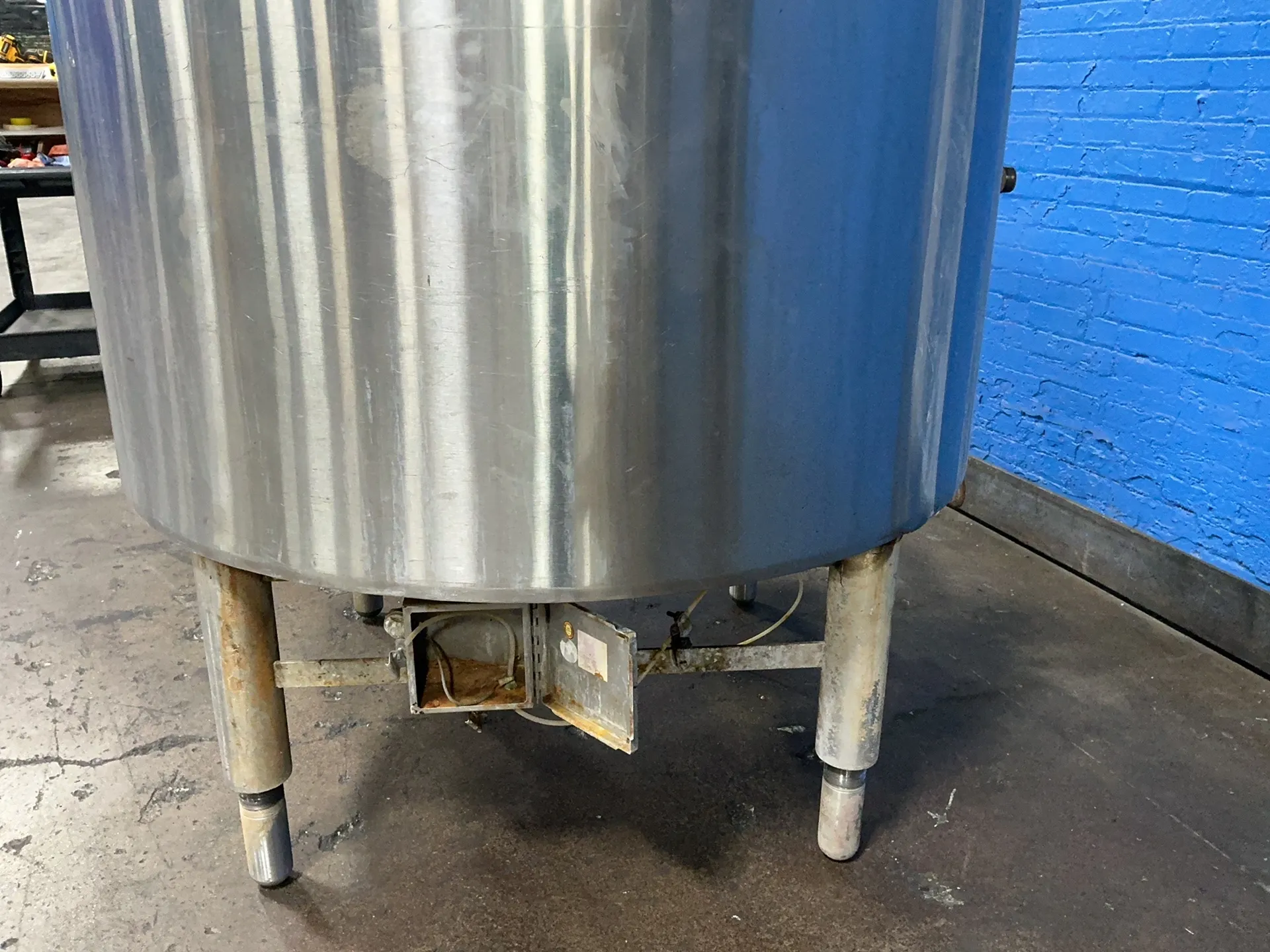 374 gallon Cherry-Burrell #3091, Stainless Steel processing tank, 50" diameter x 44" H, 1989
