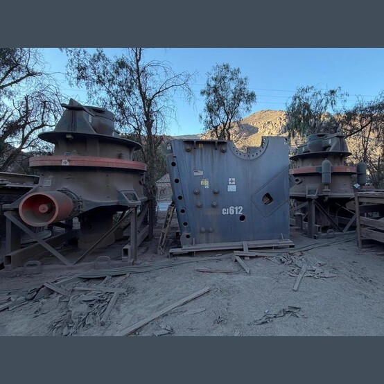 Sandvik, Complete Crushing Plant, 240 MTPH, 160 KW Sandvik jaw crusher, (2) cone crushers, (7) pan feeders