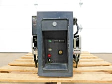 800 Amps, General Electric, AKR-6D-30, low voltage power circuit breaker, 635 Volts