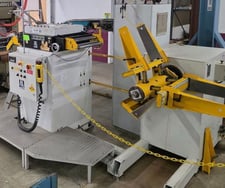 6500 lb. PA Industries #SRH-6524, coil reel & straightener, 25.5" width, 55.1" outside dimension