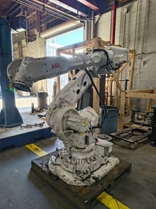 ABB IRB-6700-150/3.20, 6 axis robot, 150kg 331lb. payload, 3.2m 10.5' reach, IRC5 Control, FlexPendant, AS IS