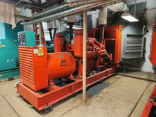 800 KW DMT #DMT-8256, diesel generator set, Cummins KTA38-G2 engine, skid mounted, 277/480 Volts, 752.4 hours