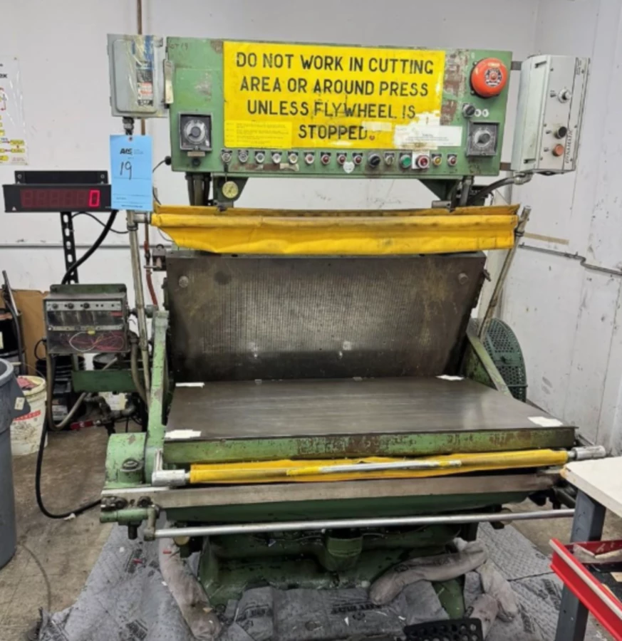 100 Ton, Thomson-National #28x41-Style 8-6, OBI Press, 28" x 41" platen