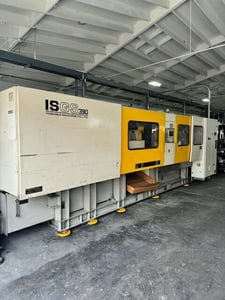 390 Ton, 32 oz., Toshiba #ISG390V10-19B, injection molding machine, 28.78" tie bars, 40.1" platen, 49.2"