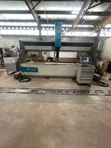 Flow #Mach-4-4020c, waterjet, 6.5' x 13.1' table, 100 HP, 94,000 PSI., Flowmaster control, 1,400 IPM rapid
