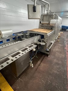 Multivac #R530, Thermoform Vacuum Packaging Machine, Stainless Steel, chain conveyor, touchscreen HMI