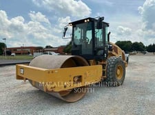 Caterpillar CS64B, Vibratory Single Drum Smooth, 2287 hours, S/N: C6400156, 2014
