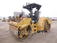 Caterpillar CB64, Compactor, 7331 hours, S/N: CB500267, 2015