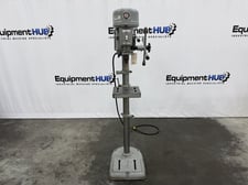 15" Delta Rockwell #15-017, floor model drill press, 1 HP, 4 speed step pulley, keyed drill chuck with bit