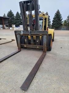 30,000 lb. Hyster #H300B, Forklift, 8' long forks, 120" lowered height, 307 hours