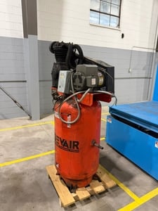 7.5 HP Manchester, tank mounted compressor, 200 psi, 74 gallon