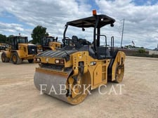 Caterpillar CB10, 5007 hours, S/N: P8P00311, 2020