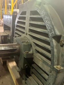 800 HP 600 RPM General Electric, Frame 8505Y, .8 PF, 198 amps, 250 VF, 45 amps, Bad Poles (2 available)