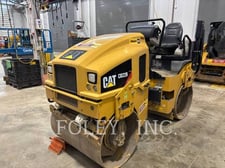 Caterpillar CB22B, 467 hours, S/N: 2B200352, 2019