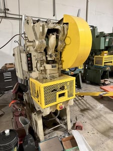 32 Ton, Minster #4, OBI stamping punch press