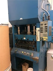 100 Ton, Greenerd #HTC-100, straight side hydraulic press, 10" stroke, 21.7" daylight, 32" x 27" bed, 30 HP