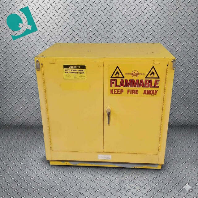 Justrite #25732, 35" 22 Gal. Flammable Liquid Storage Cabinet
