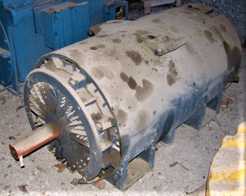 300 HP 1185 RPM General Electric, Frame 8110, TEFC, 2300 Volts