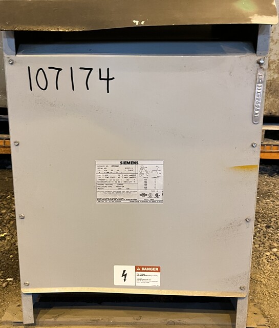 30 KVA 480 Primary, 277/480Y Secondary, Siemens, Dry Type Transformer, 3 Phase