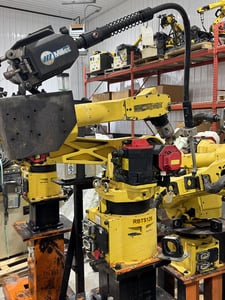 Fanuc, ArcMate 100iB, 6-Axis Articulated Robot, 6 Kg Payload, 1373 mm Reach, RJ3iB Controller, 2004 (2