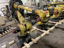 Fanuc, S-500iB, 6-Axis Articulated Robot, 15 Kg Payload, 2757 mm Reach, RJ3iB Controller, 2003 (4 available)