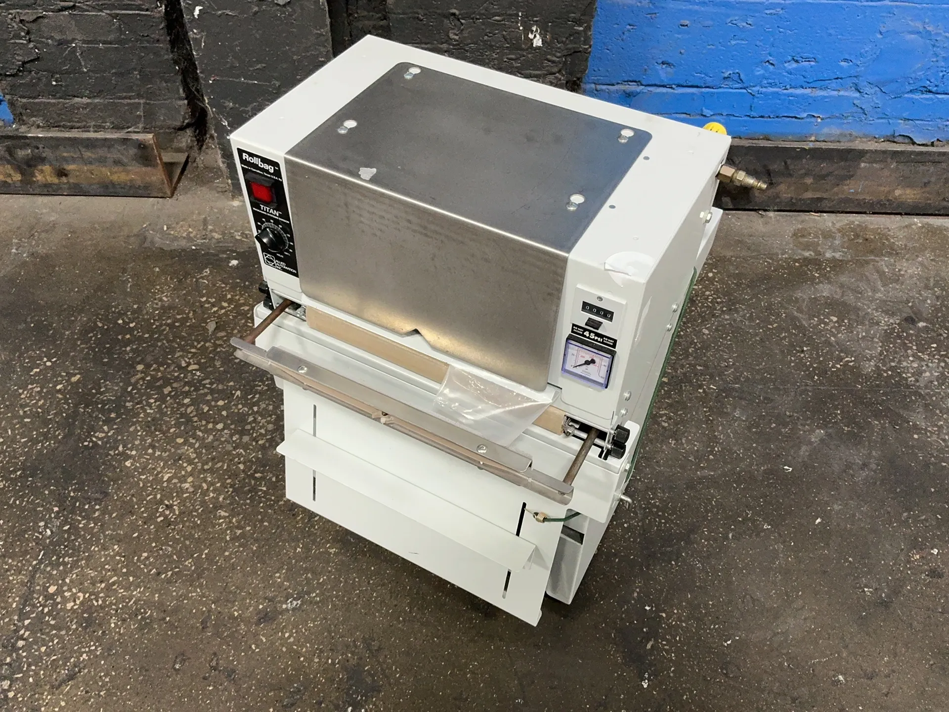 Allied Automation #1055 Rollbag Semiauto, Bagging Machine, 2002