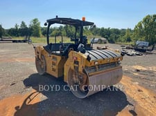 Caterpillar CB66B, 3207 hours, S/N: B6600213, 2017