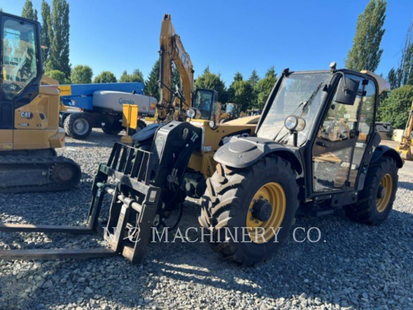 Cat TH407C, Telehandler, 5448 hours, S/N: MLH00217, 2013