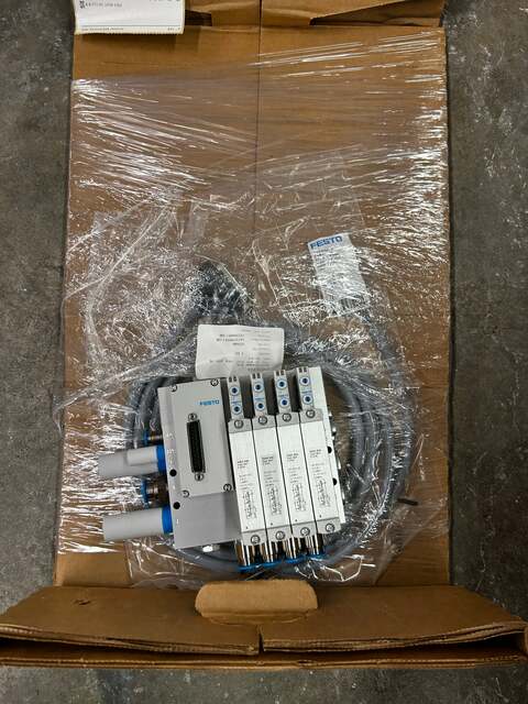 Festo #VTUG-18-MSD-B1TZ-25V20-Q12L-UL-Q10S-4K, VTUG Size 18 Valve Terminal, (4) VUVG-B18 Solenoid Valves, 25