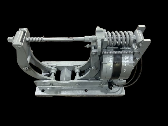 16" Westinghouse #TM1665, DC brake, Series Wound, 230 VDC, Rebuilt