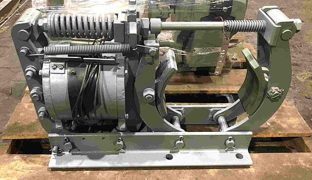 8" Westinghouse #TM83, DC brake, Shunt Wound, coil #E08026, 230 VDC, Rebuilt