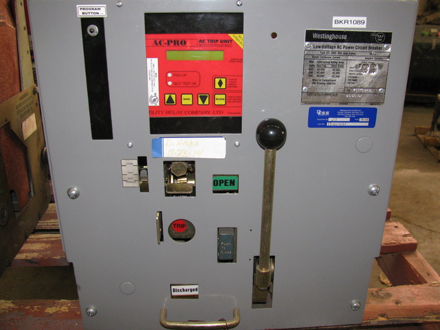 800 Amps, Westinghouse #DS-206S, air circuit breaker, AC Pro trip, Rebuilt (4 available)